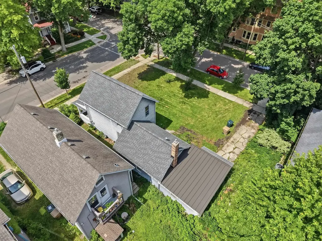 1153 Jenifer Street, Madison