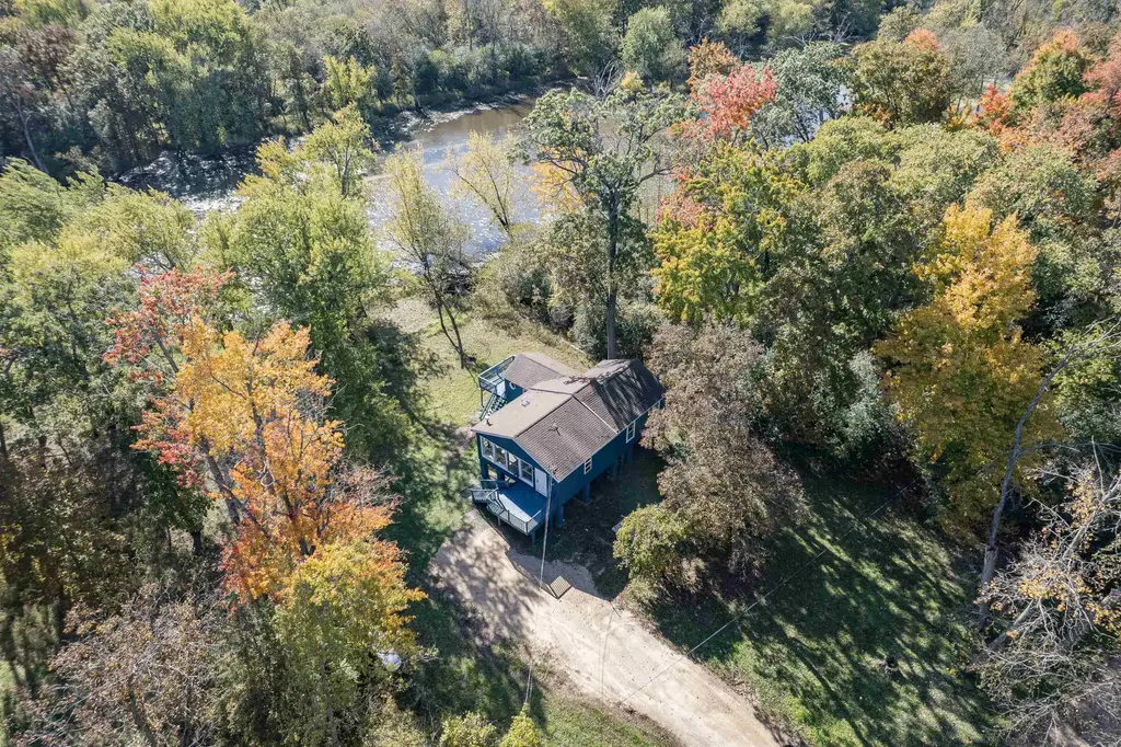 N6448 W Lane Road, Caledonia