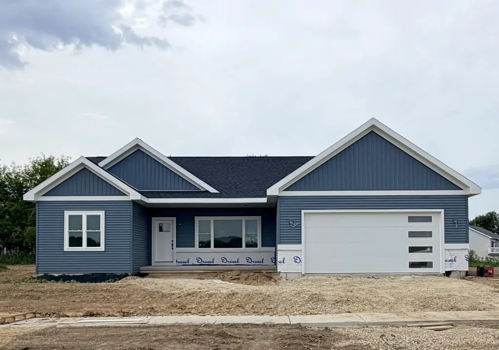 352 Layla Lane, Marshall