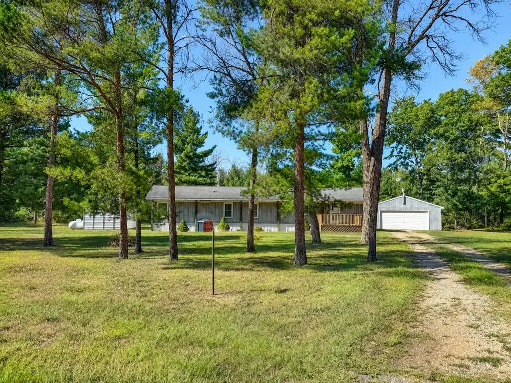 1086 Chicago Road, Preston