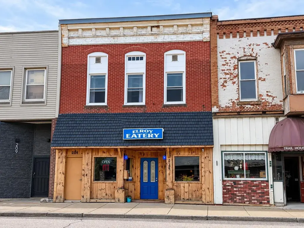 213 Main Street, Elroy