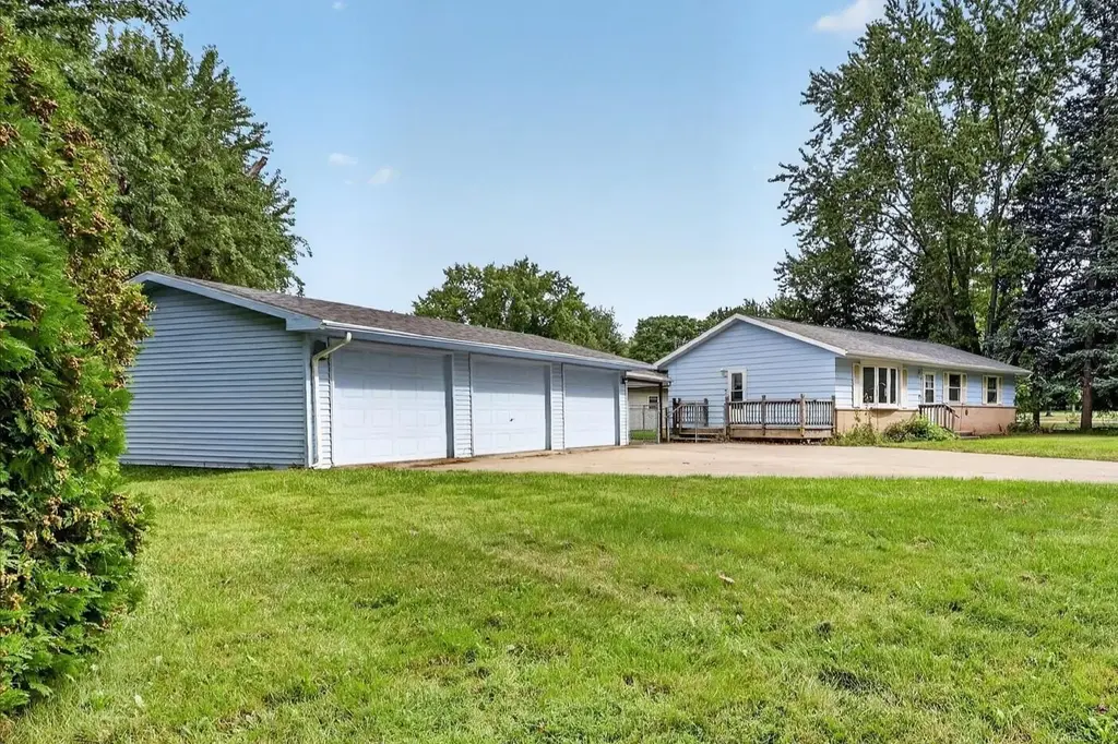 1965 Robin Road, Beloit