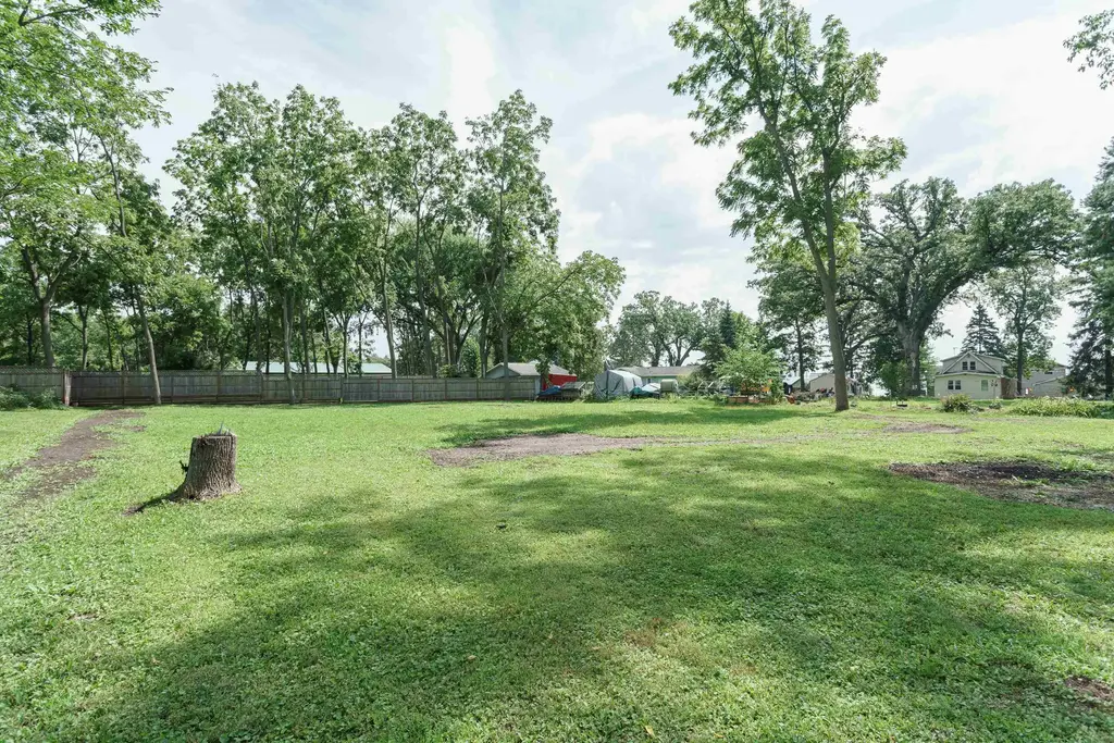 N1032 Olson Road, Sumner