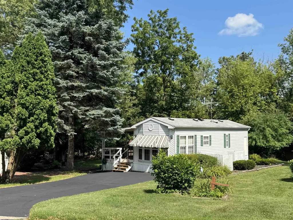 420 Skyline Drive, Fulton