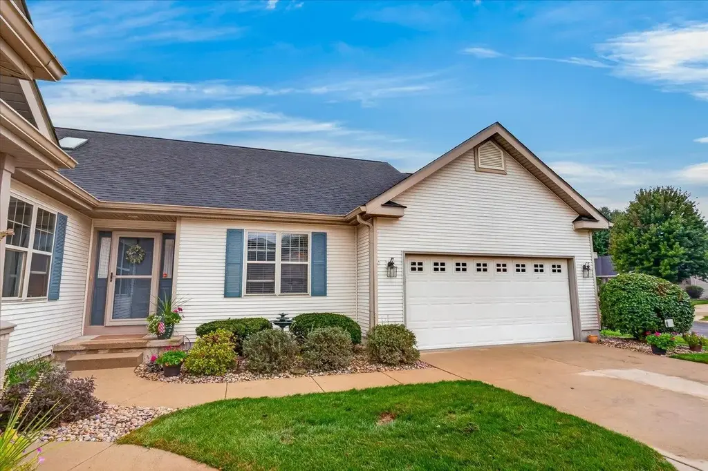 819 Potawatomi Drive, Madison