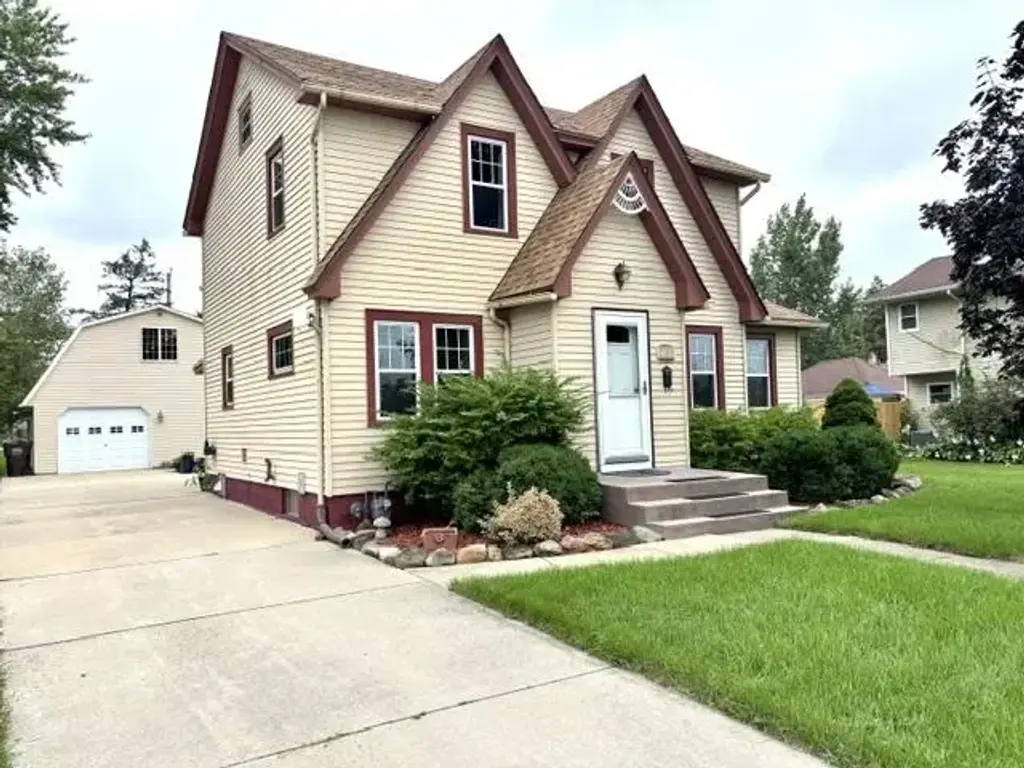 245 S Gilbert Street, Footville