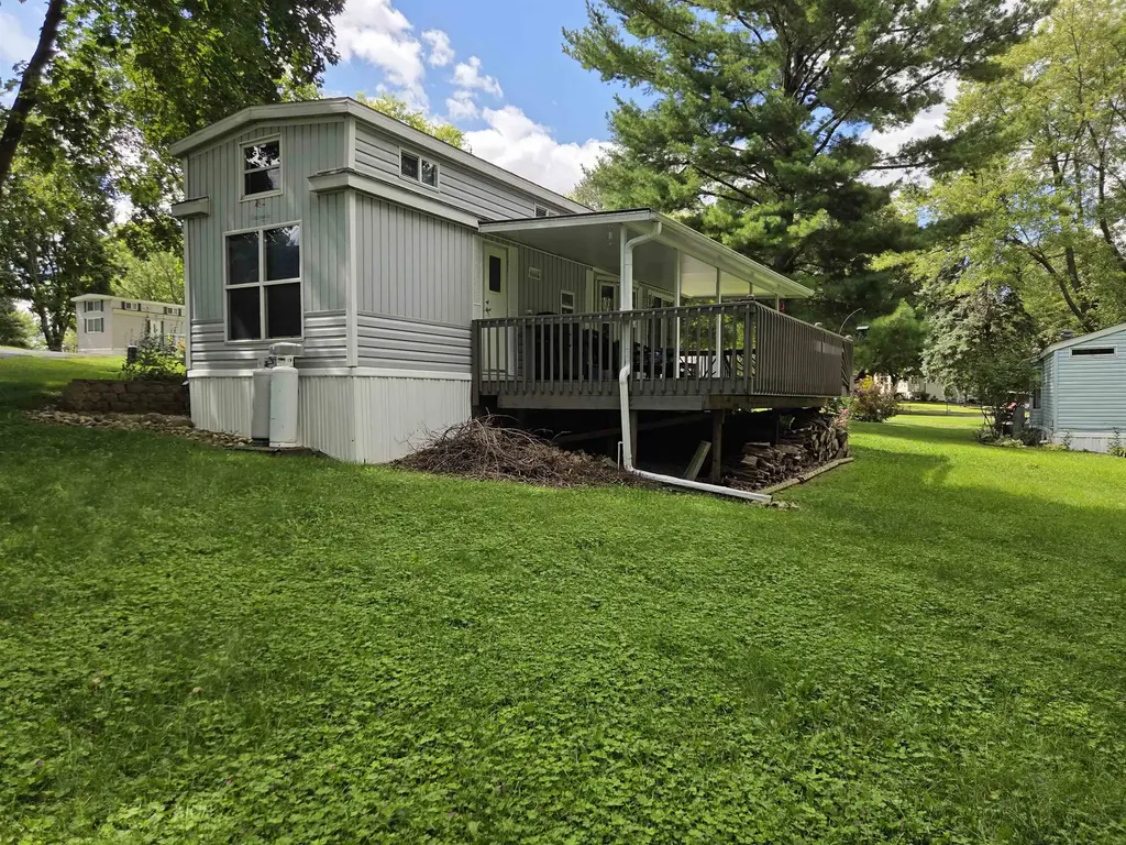 423 Skyline Drive, Fulton