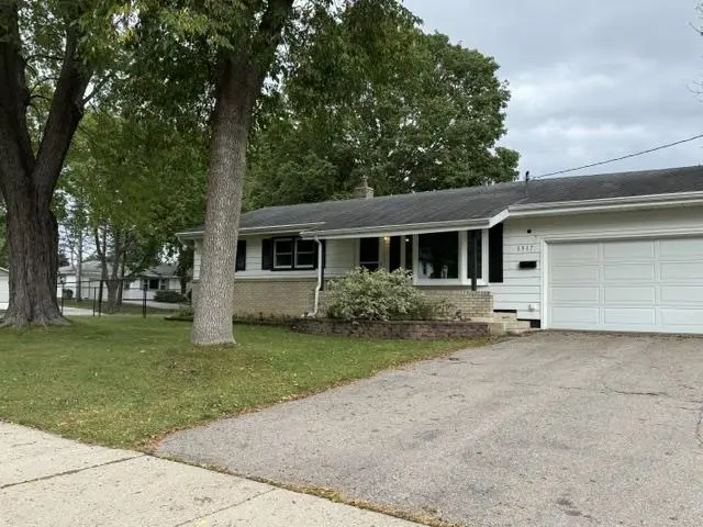 Photo of Listing #2032181