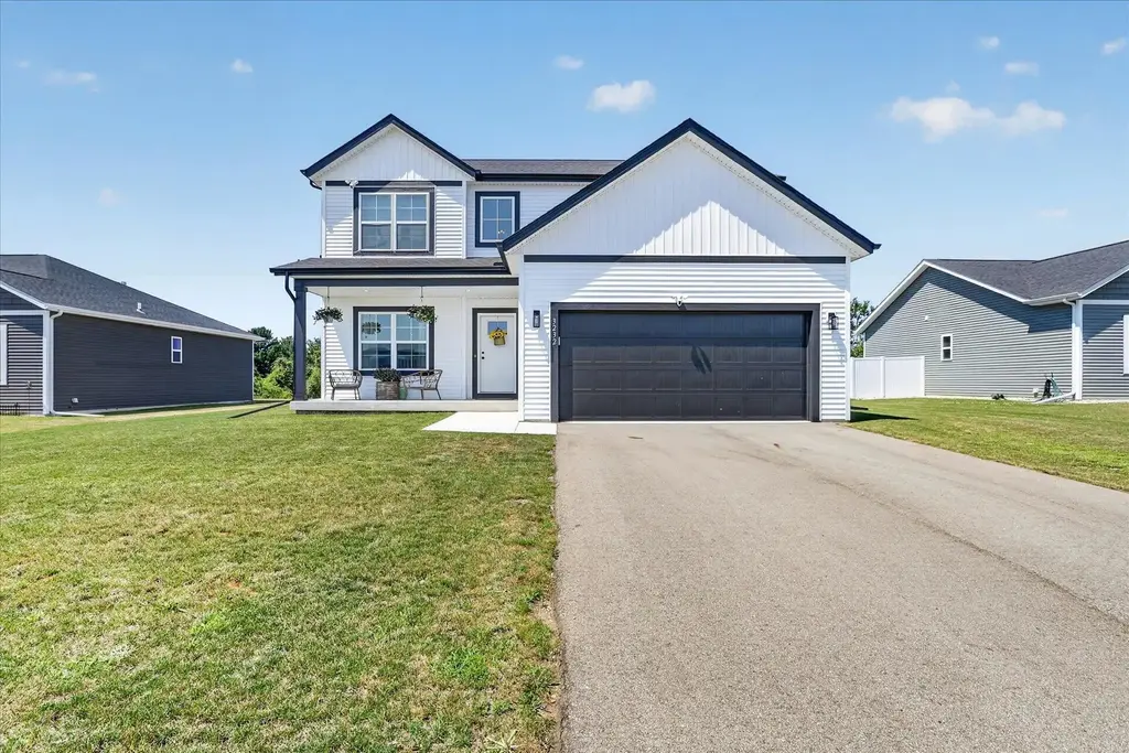 3232 S Bartells Drive, Beloit