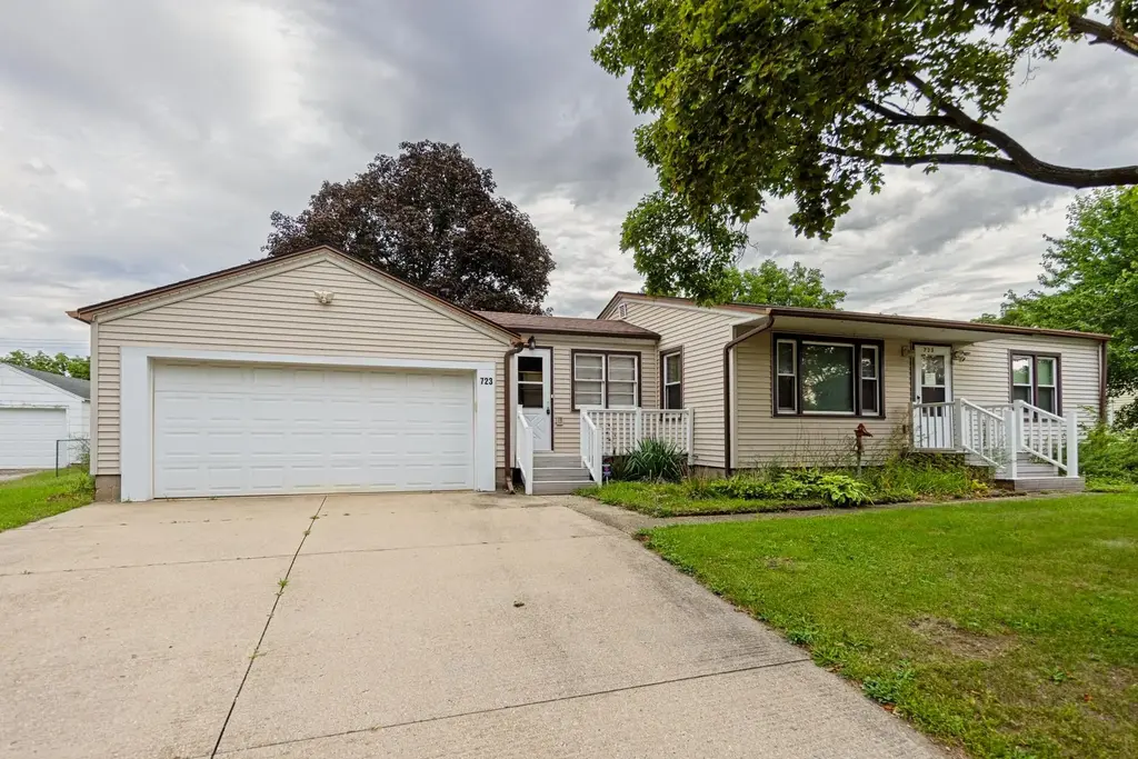 723 Cranston Road, Beloit