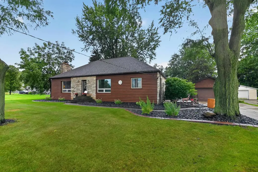 4347 Windsor Road, Windsor