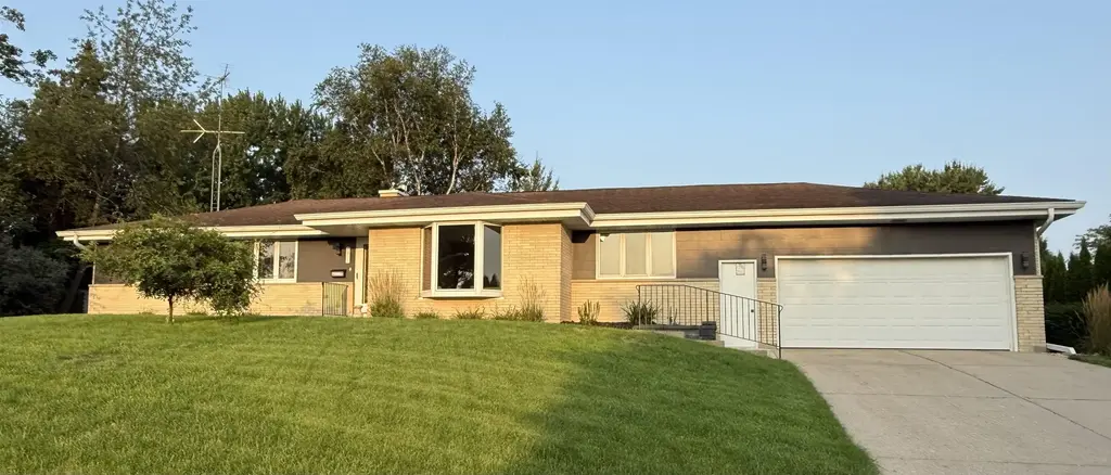 2611 Golf Vu Court, Monroe