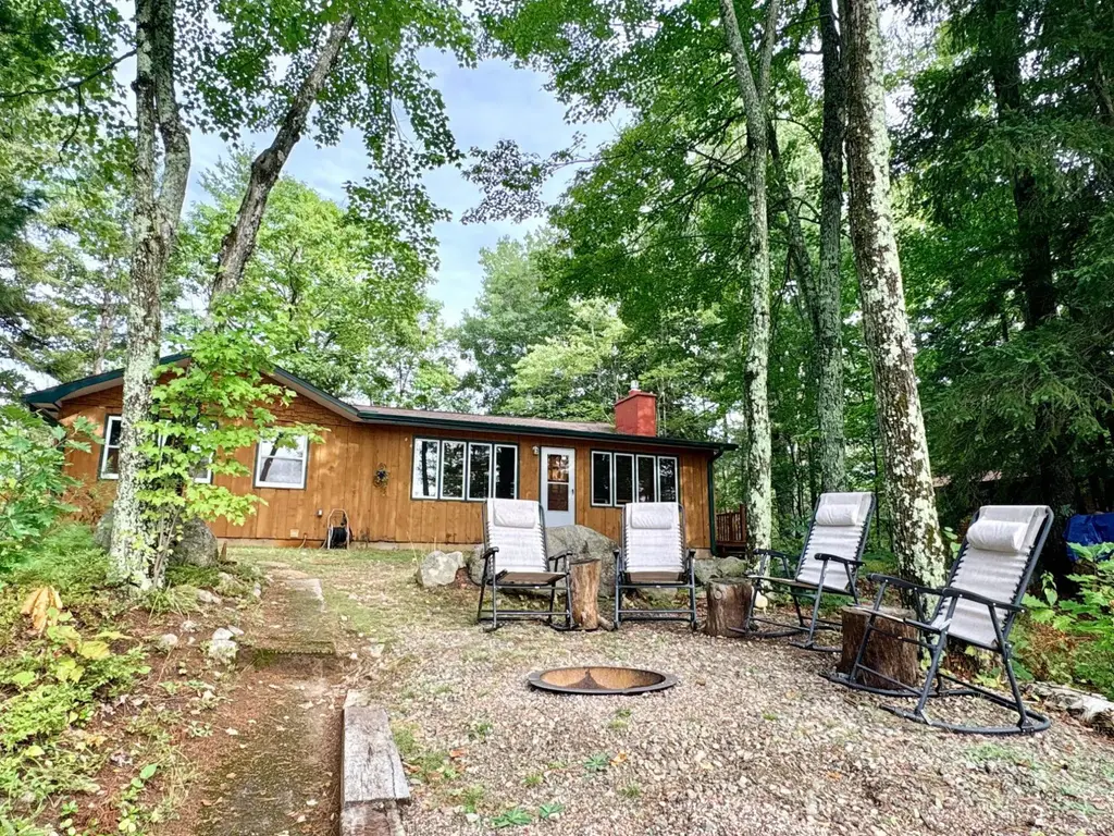 3819 Velvet Lake Road, Newbold