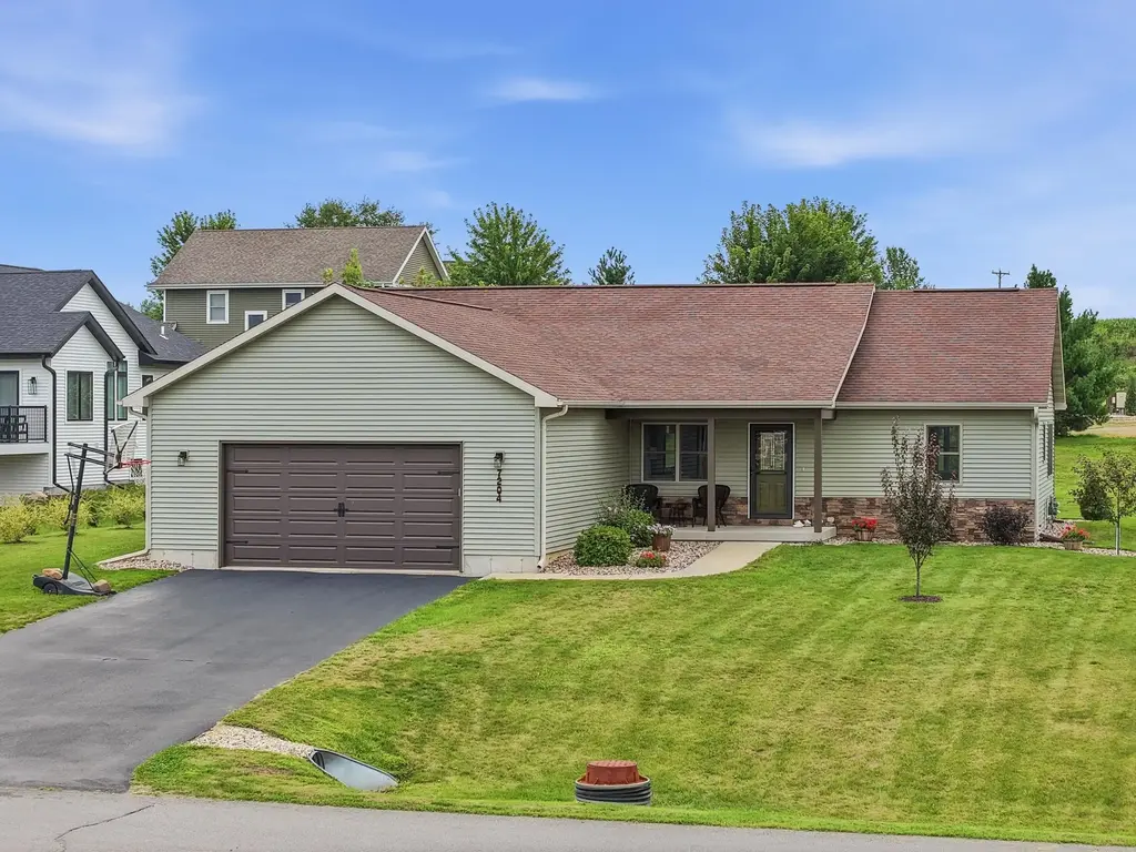7204 Linsley Lane, Roxbury