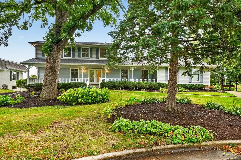1542 Comanche Glen, Madison
