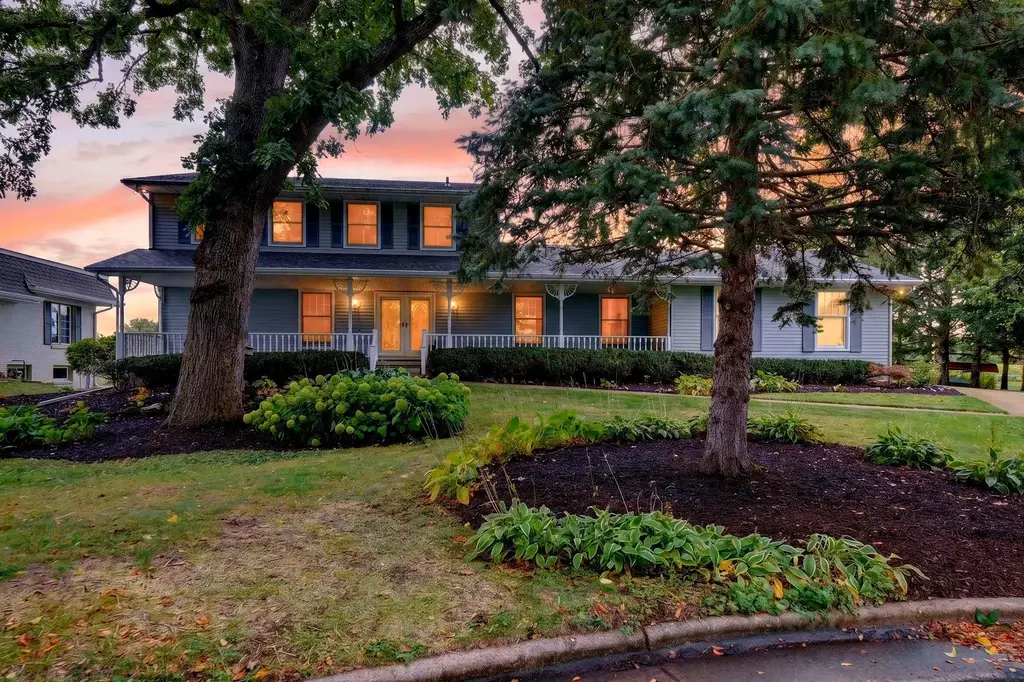 1542 Comanche Glen, Madison