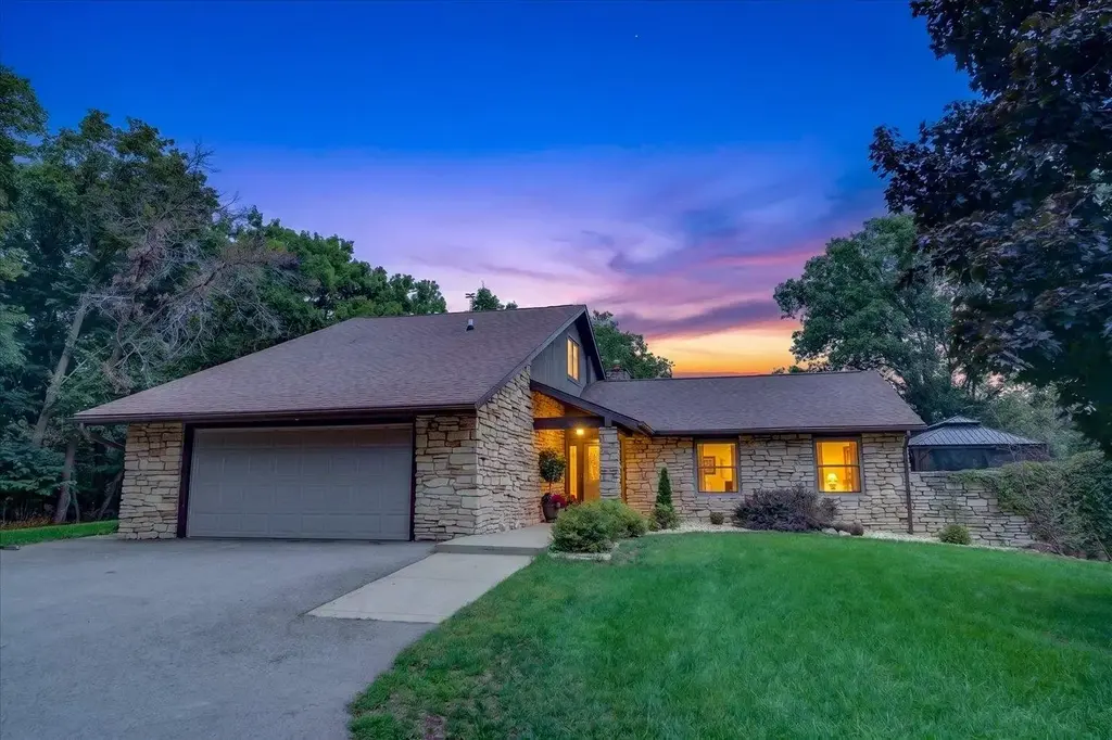 2670 N Britt Road, Janesville
