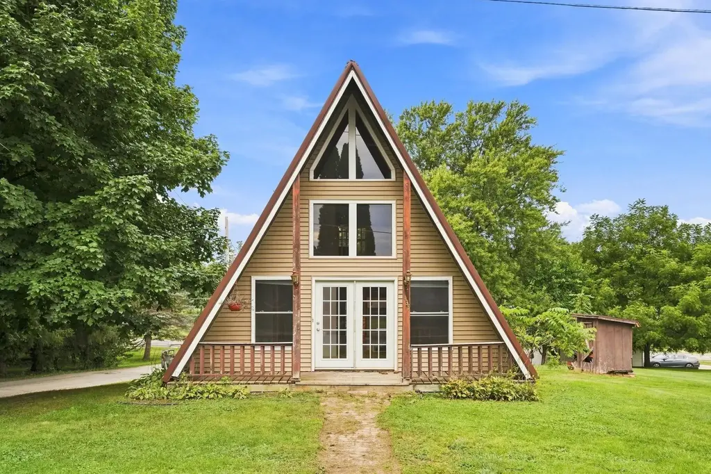 439 S Sidney Street, Shullsburg