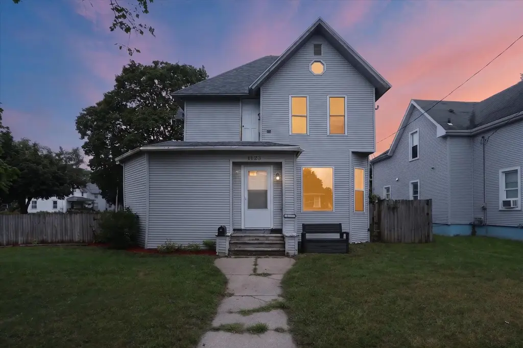 1123 Portland Avenue, Beloit