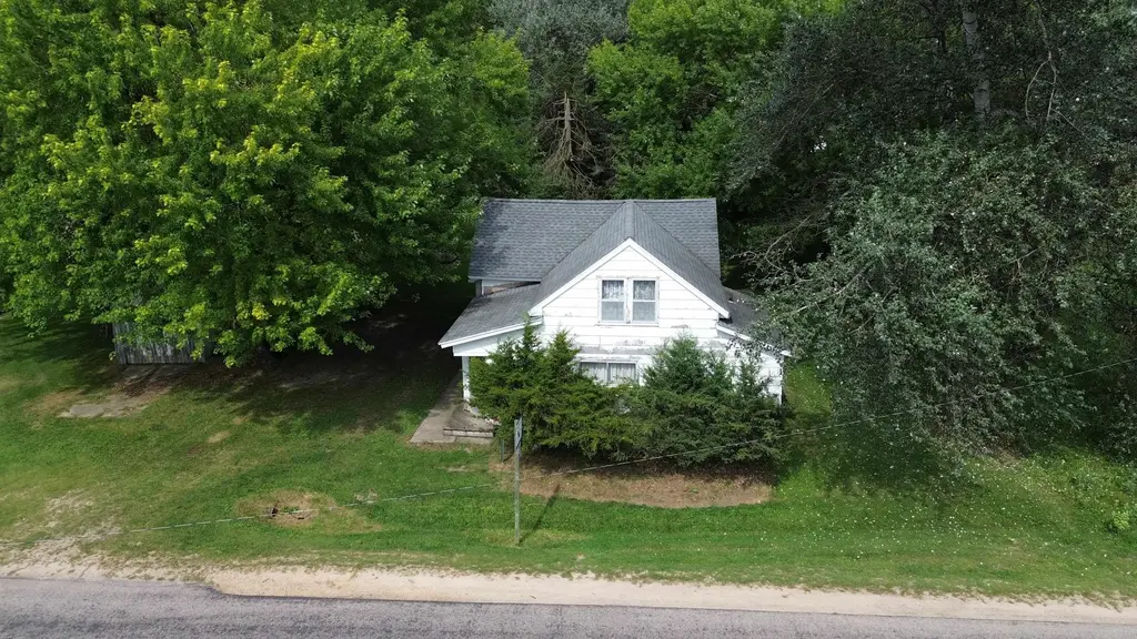 31770 County Road A, Clifton