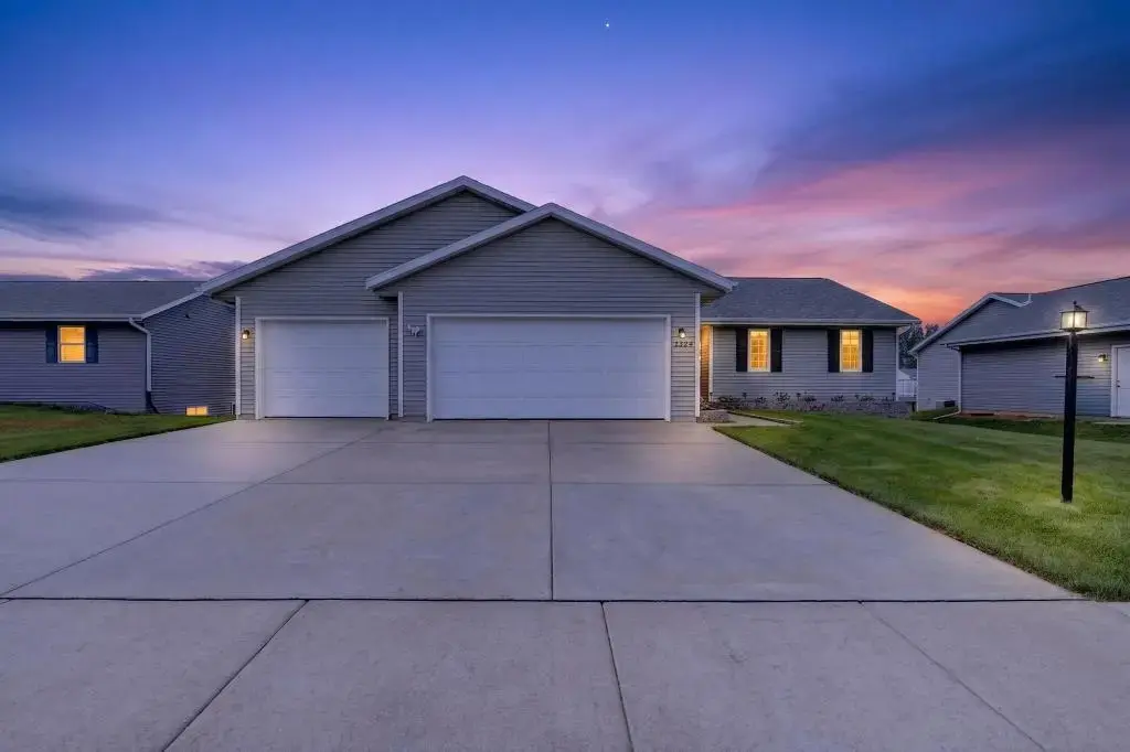 2524 S Terrace Street, Janesville