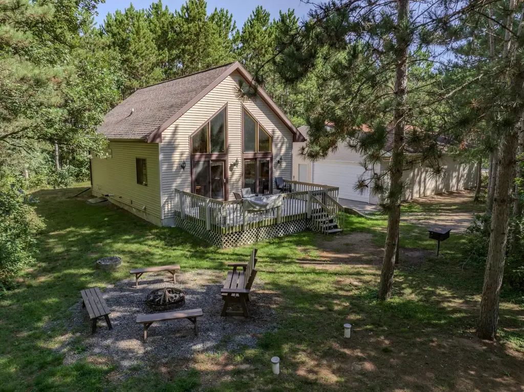 2397 W 18th Avenue, Quincy
