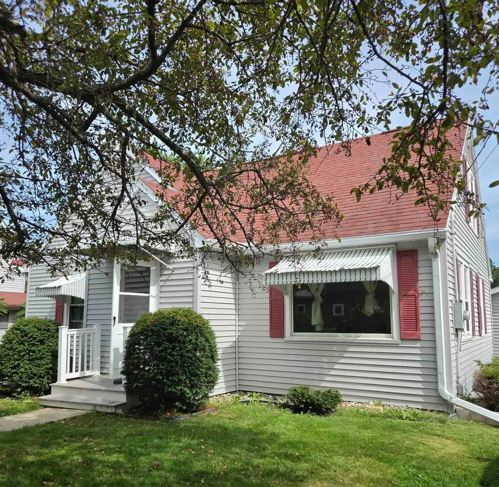 728 Hillsbourgh Avenue, Hillsboro