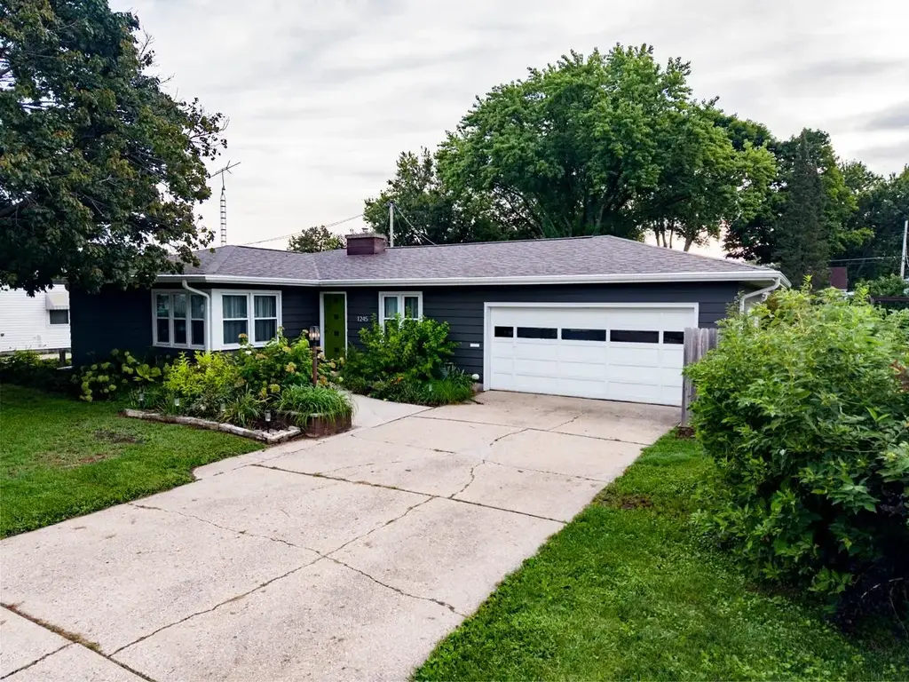 1245 S Terrace Street, Janesville