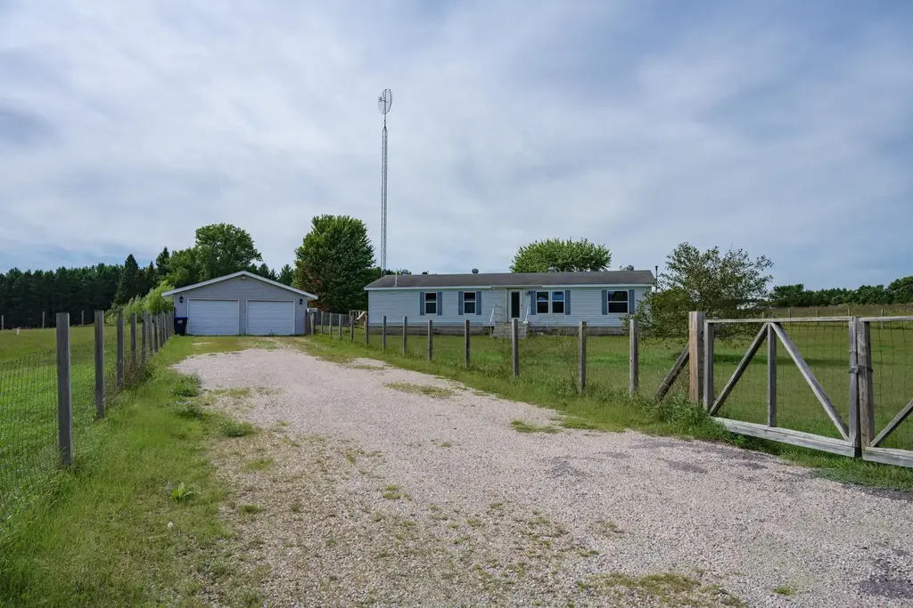 3167 W 13th Lane, Springville