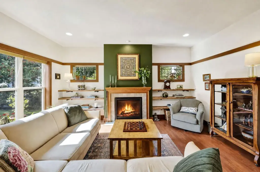 702 Mclean Drive, Madison