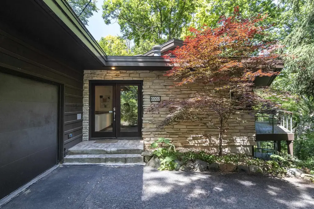 6002 Hammersley Road, Madison