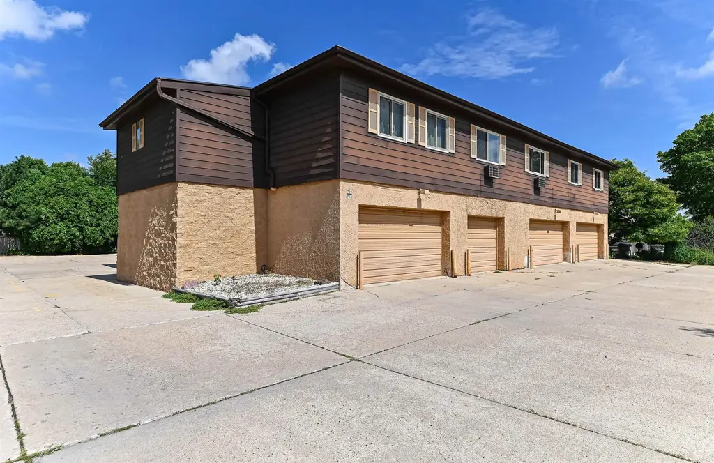 718 W Grange Avenue, Milwaukee