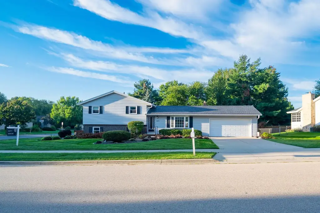 973 Harvest Lane, Sun Prairie