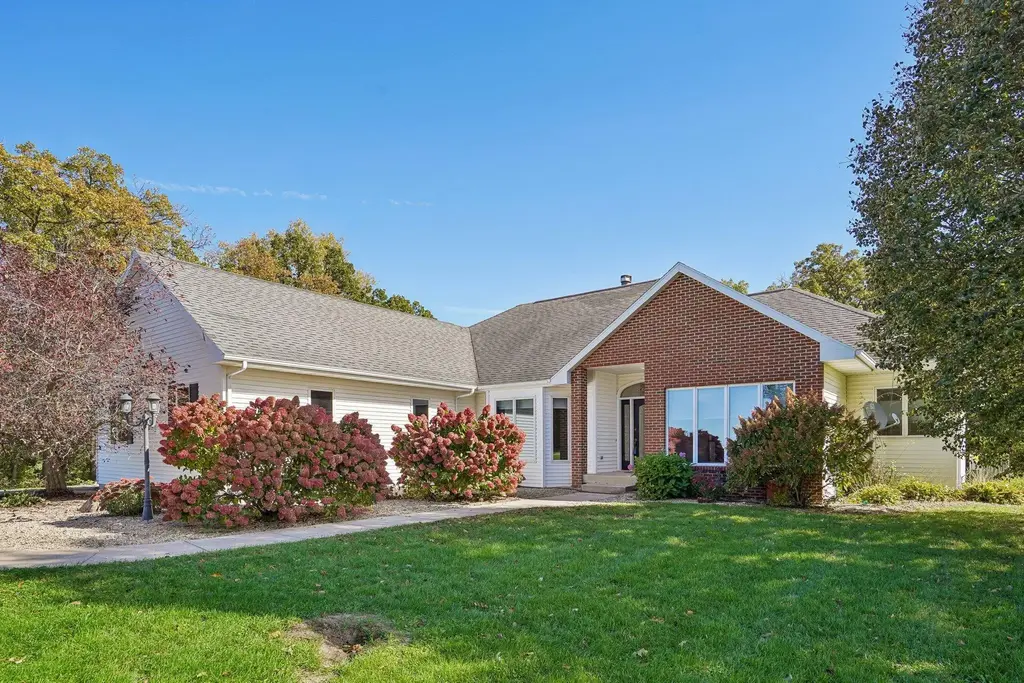 7370 Wilburn Road, Bristol