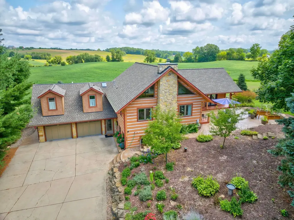 8430 Messerschmidt Drive, Springdale