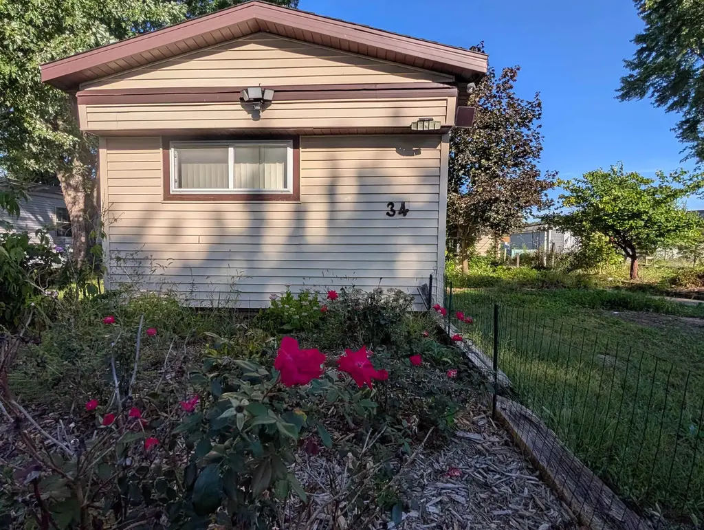 38005 Hwy 18 Street, Bridgeport