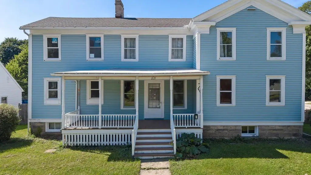 821 Ash Street, Baraboo