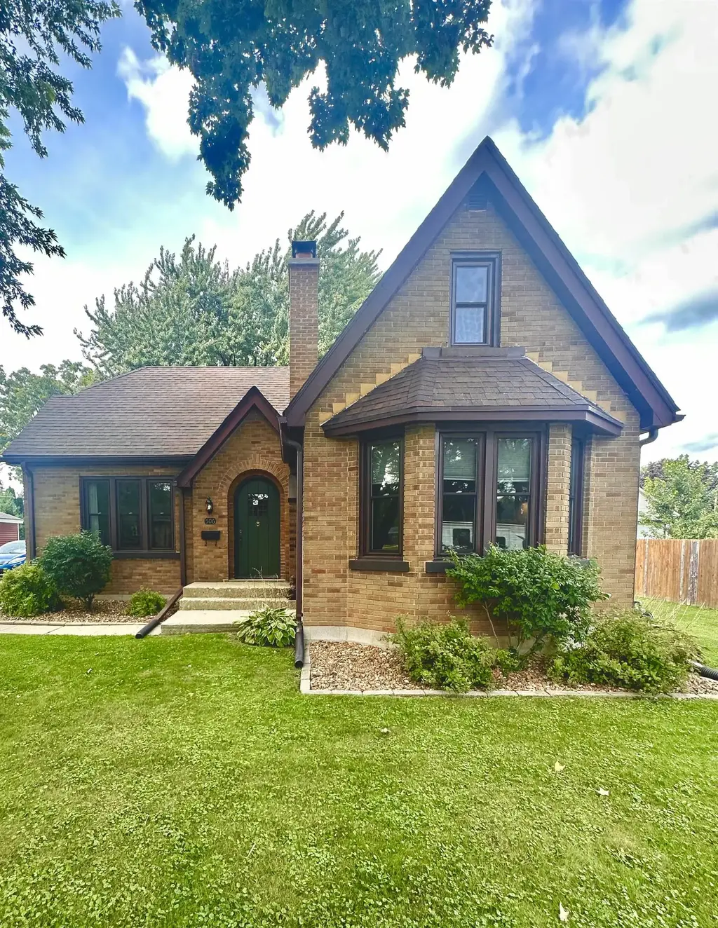506 N Clark Street, Horicon