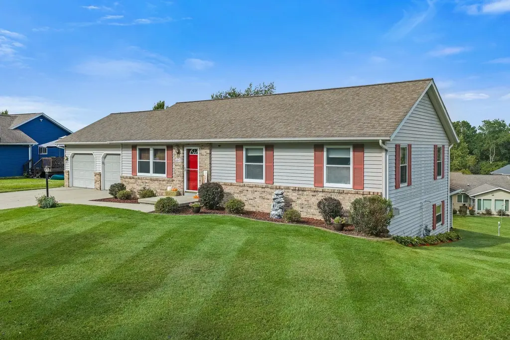 2217 Winfield Drive, Reedsburg