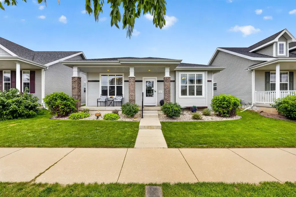 432 Pluto Street, Madison