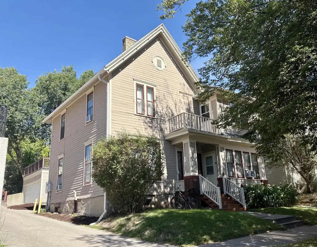 18 W Gilman Street, Madison