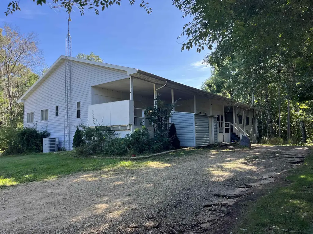 N8144 8th Avenue, Clearfield