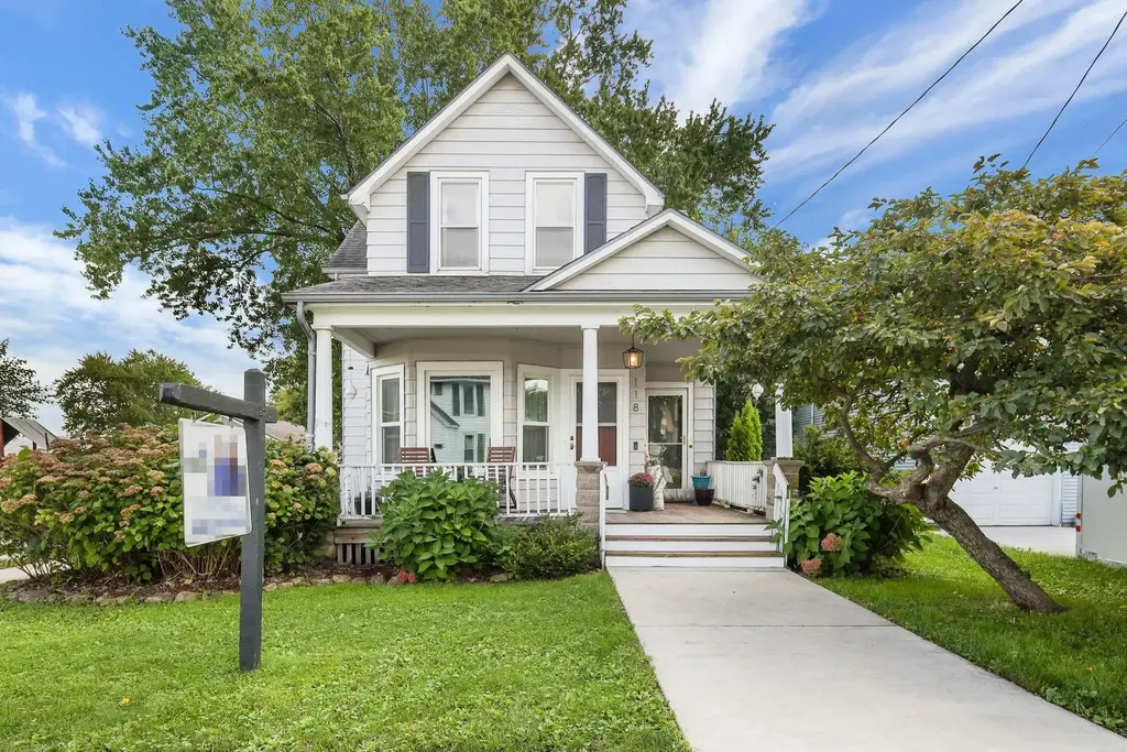 118 Clark Street, Cottage Grove