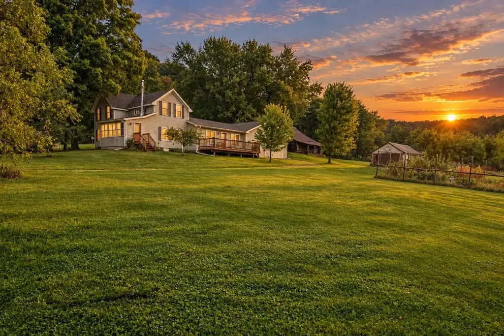 17857 Old County Farm Drive, Marshall