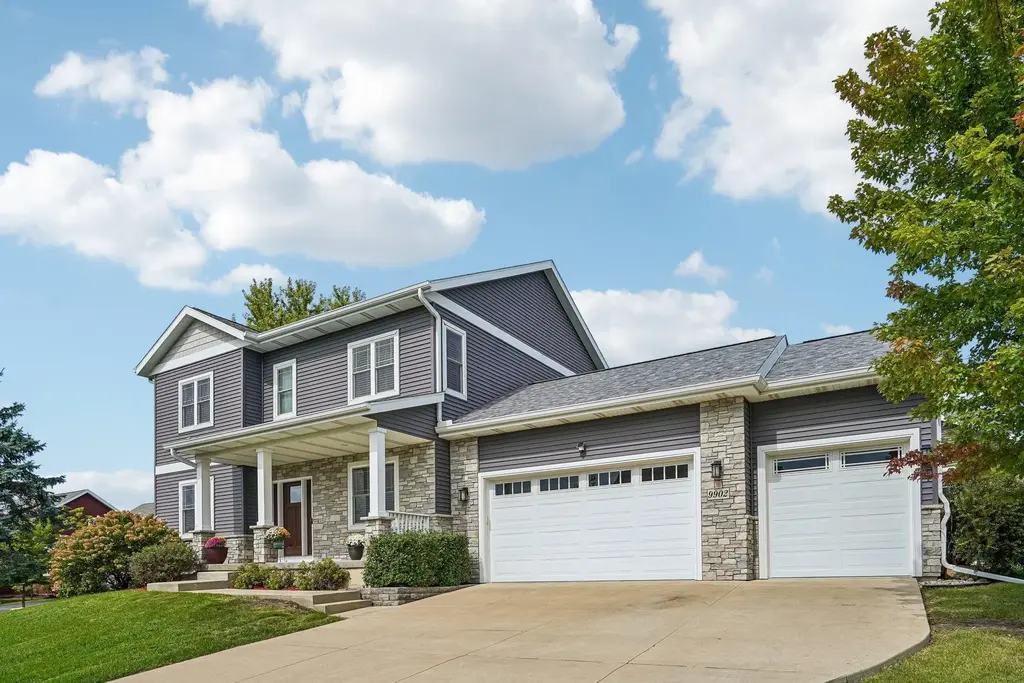 9902 Peach Leaf Lane, Madison