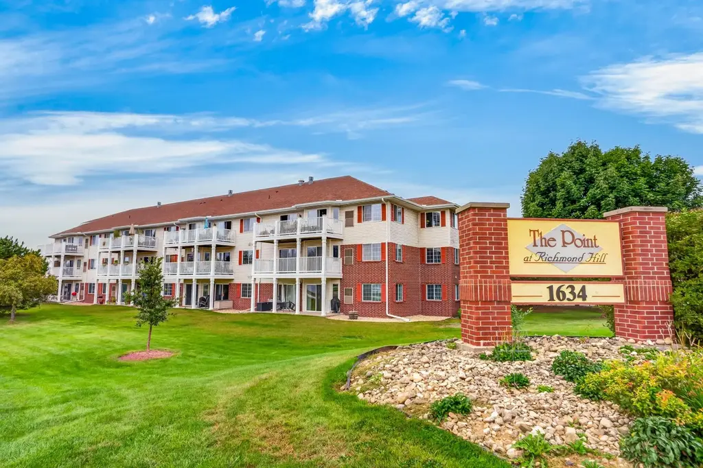 #202 - 1634 Kings Mill Way, Madison