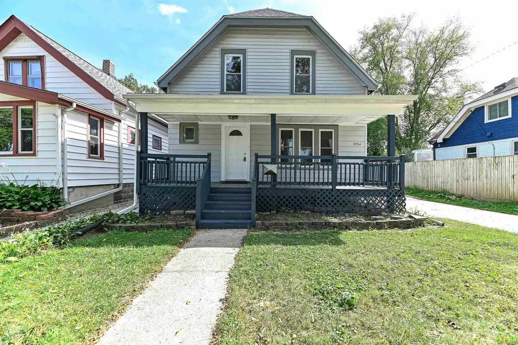 3754 S Rutland Avenue, St. Francis
