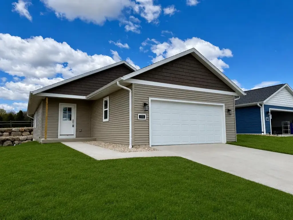 1232 Tivoli Circle, Oregon
