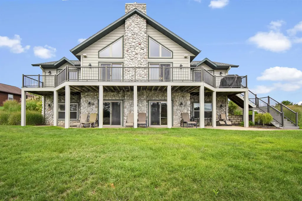 W5749 Waterstone Lane, Germantown