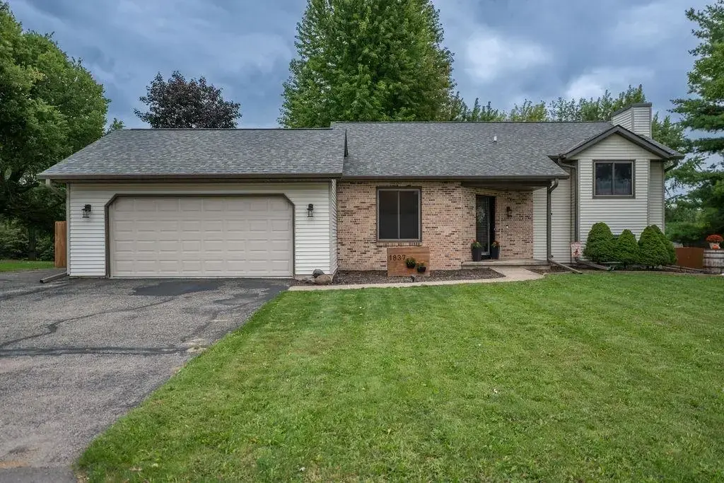 1837 Montana Avenue, Sun Prairie